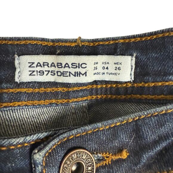 Zara Basic Chewed Raw Hem Mid Rise Zip Pocket Skinny Jeans Size 4 - Picture 2 of 9